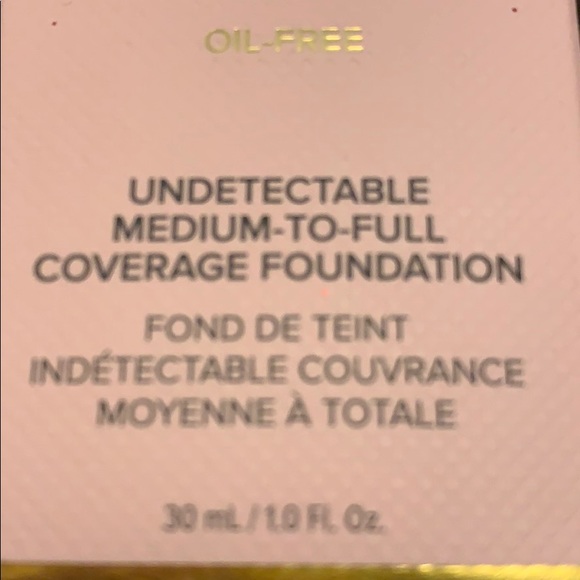Too Faced BTW foundation - Picture 9 of 13